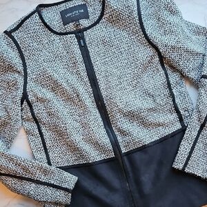 Lafayette 148 Black & White w/Silver Metallic Tweed Blazer P
